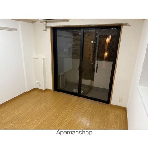 ソアブール西早稲田の居間写真