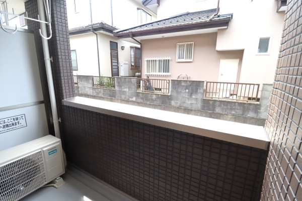 バルコニー　※同物件別号室写真となります。