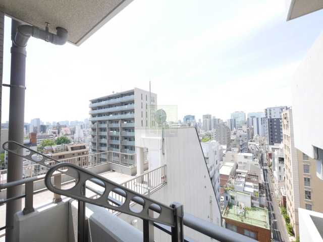 眺望　日神デュオステージ浅草松が谷
