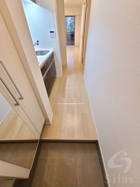 南海本線 住吉大社駅 徒歩6分 3階建 築6年の玄関写真