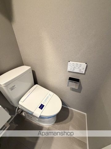 東京メトロ日比谷線 仲御徒町駅 徒歩2分 15階建 築21年のトイレ写真