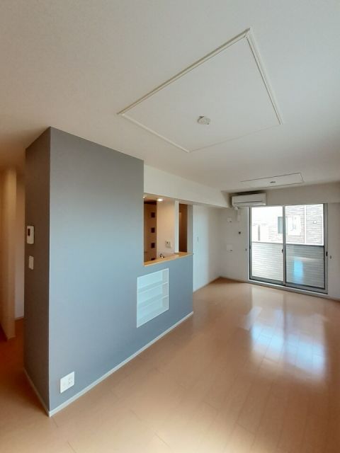 アルバーダIの居間写真