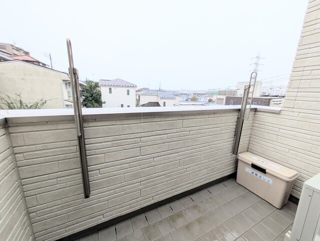 バルコニー　外干しもできます♪