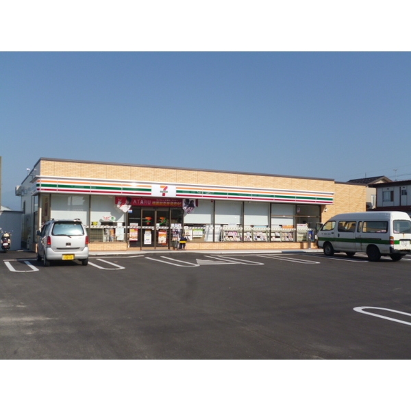コンビニ　セブンイレブン富山荏原店（コンビニ）まで890m