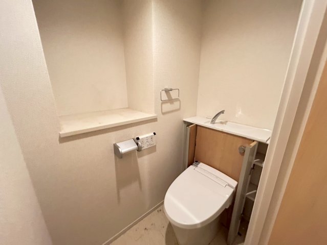 トイレ　※参考写真