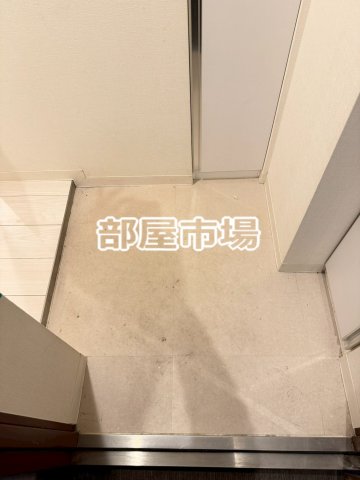 ウィステリア日本橋馬喰町の玄関写真