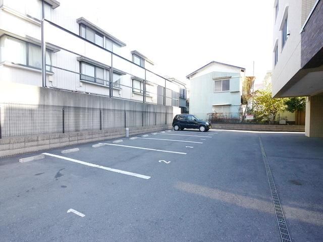 駐車場　★駐車場の様子★