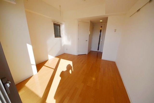 その他部屋・スペース　★洋室8.4帖のお部屋です★