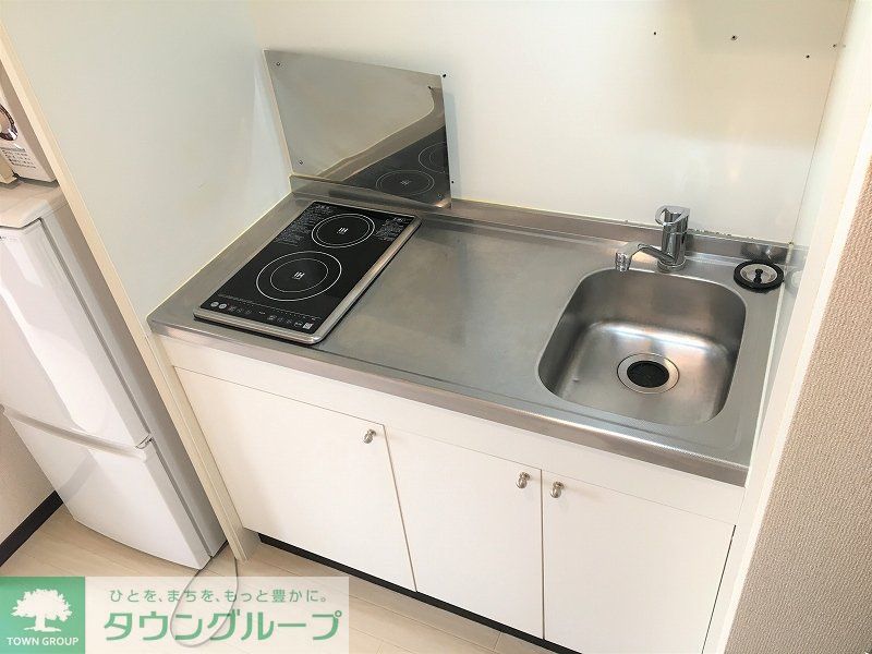 キッチン　コンロの仕様が異なる場合があります