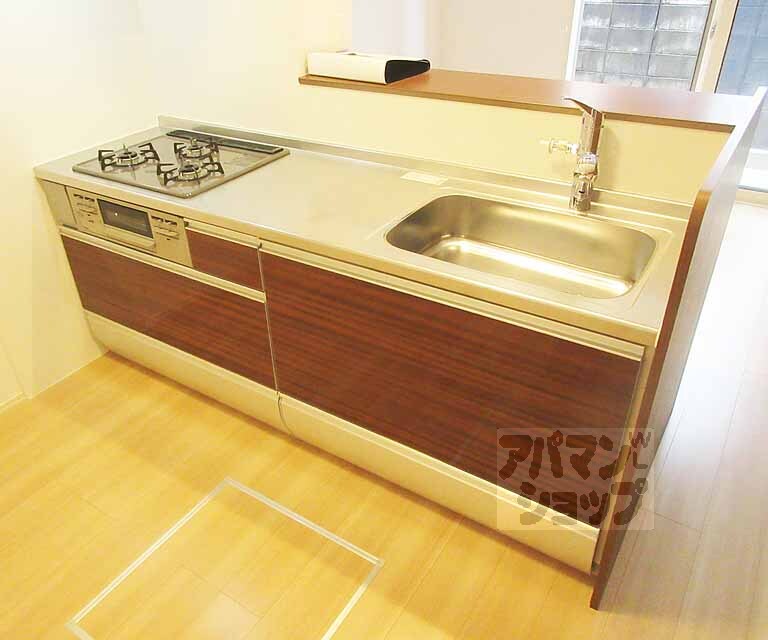 キッチン　広くて使い易い