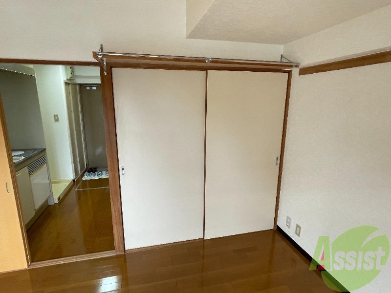 収納　６帖のお部屋にはこちらの収納がありますよー