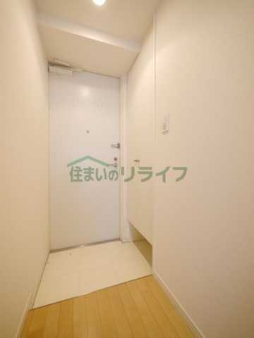 四谷デュ-プレックスD-Rの玄関写真