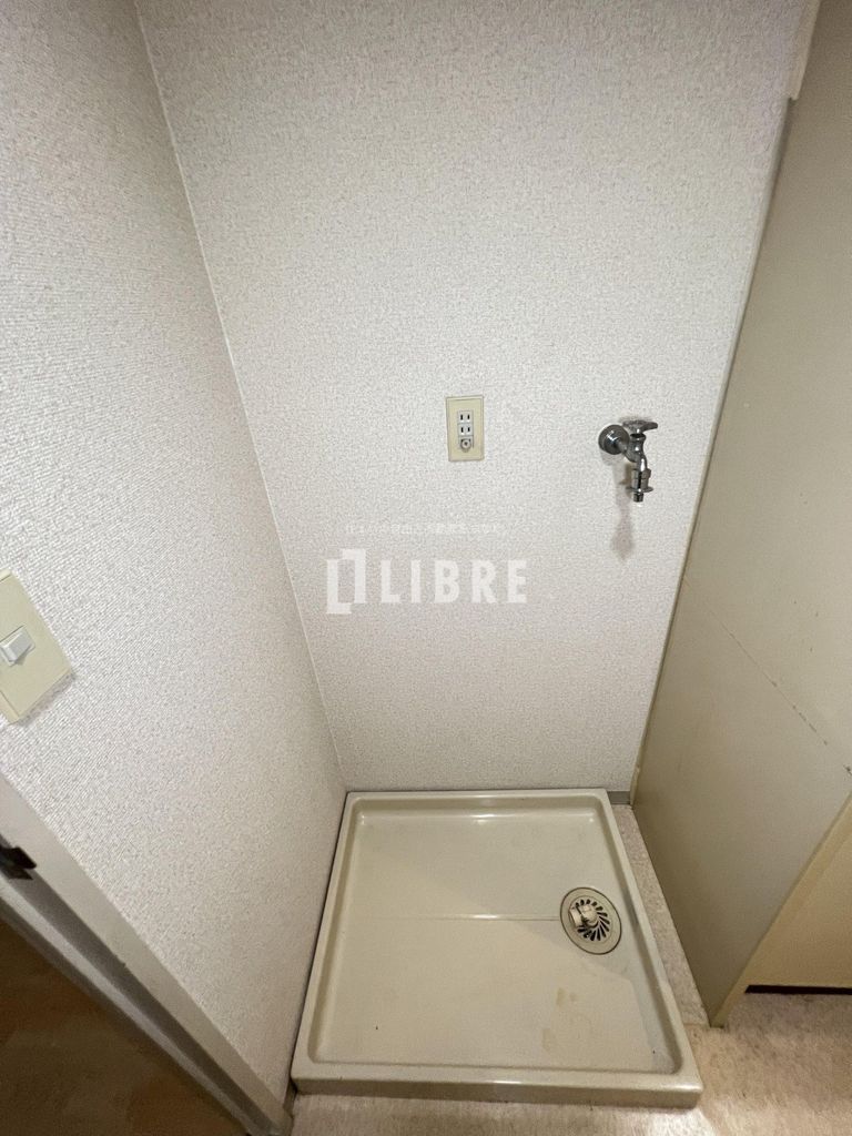 ＪＲ中央線 日野駅 徒歩18分 3階建 築38年の内装写真