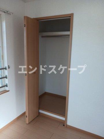 ＪＲ上越線 高崎問屋町駅 徒歩10分 2階建 築19年の内装写真