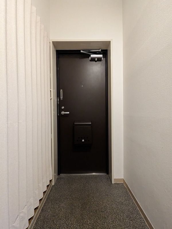 玄関　玄関