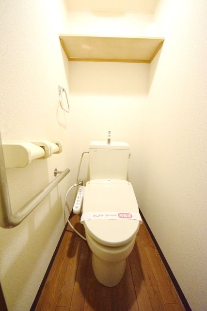 トイレ　別号室参考写真