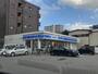 コンビニ　ローソン 宇都宮松が峰二丁目店（コンビニ）まで943m