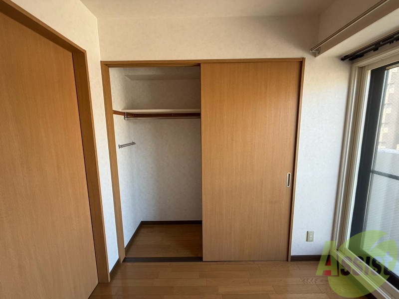 収納　クローゼットがありました。お洋服や荷物はここへ