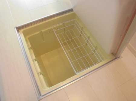 その他設備　床下収納