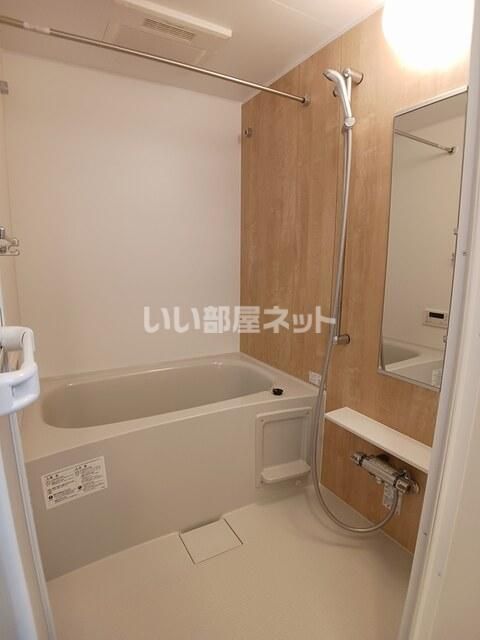 大阪モノレール本線 少路駅 徒歩13分 2階建 築1年の風呂写真