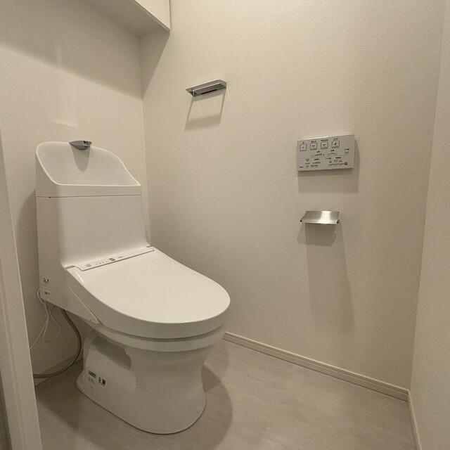 トイレ　※写真は同タイプ住戸です。