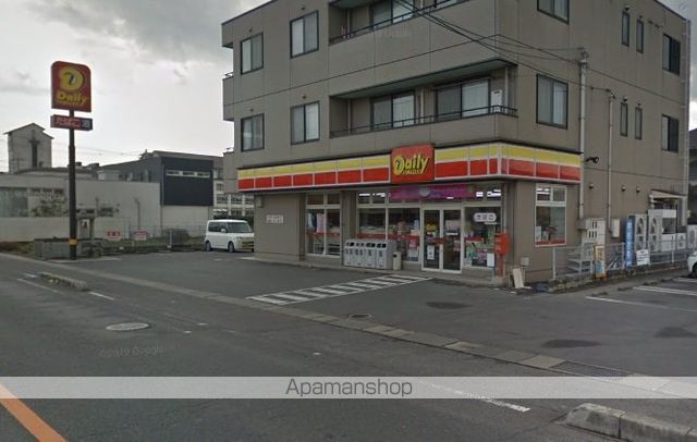 コンビニ　デイリーヤマザキ（コンビニ）まで378m