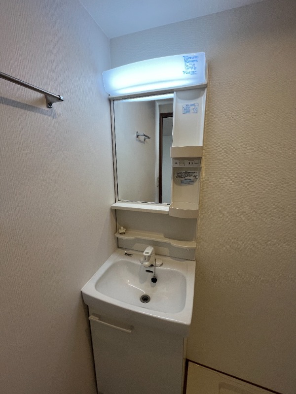 地下鉄長堀鶴見緑地線 蒲生四丁目駅 徒歩5分 5階建 築41年の内装写真
