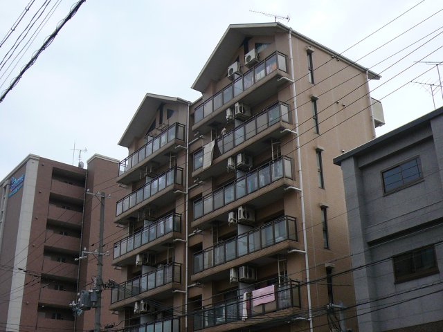 レファインド春日野道の外観写真