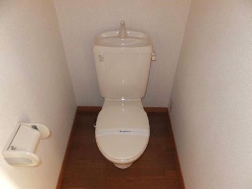 レオパレスイーストIIのトイレ写真