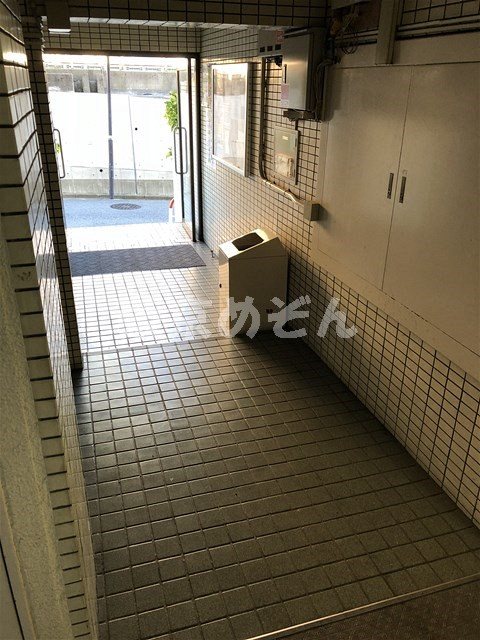 ＪＲ山手線 高田馬場駅 徒歩9分 5階建 築43年の外観写真