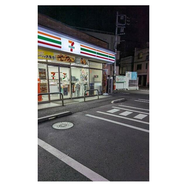 コンビニ　セブンイレブン世田谷中町3丁目店（コンビニ）まで287m