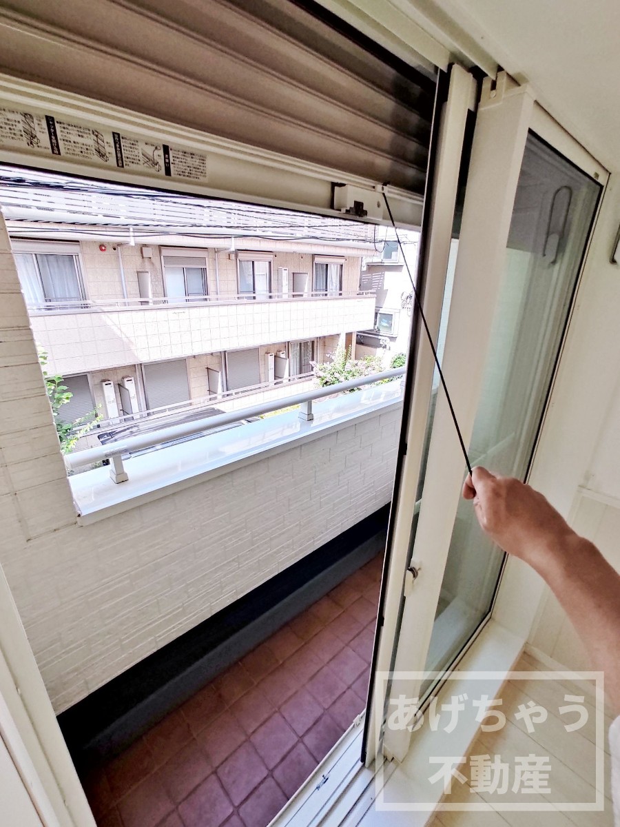 ＪＲ中央線 東中野駅 徒歩4分 3階建 築10年の内装写真