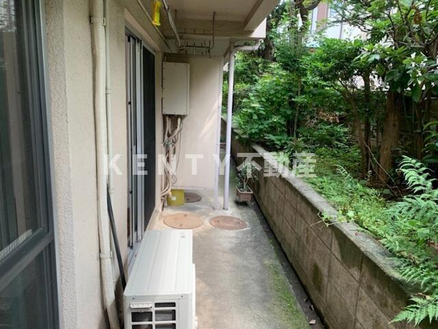 バルコニー　落ち着いた時間を過ごせるバルコニーです