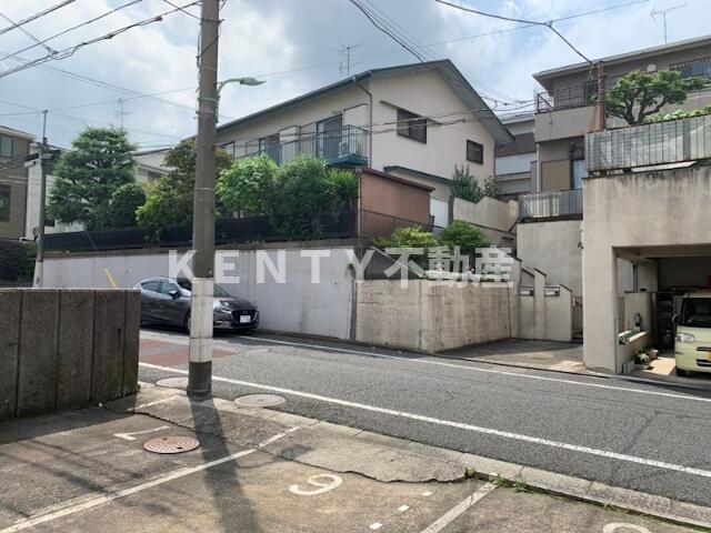 駐車場　駐車スペースもあります