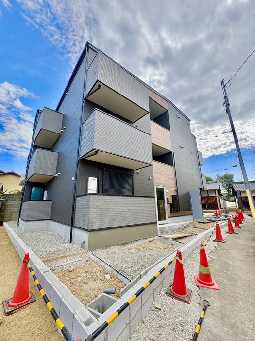 建物外観　建築中