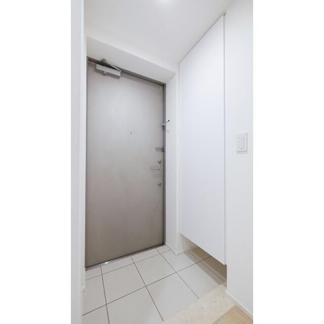 玄関　別タイプ部屋　参考写真です