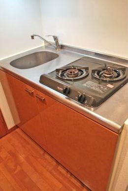 キッチン　家具家電付きのお部屋です
