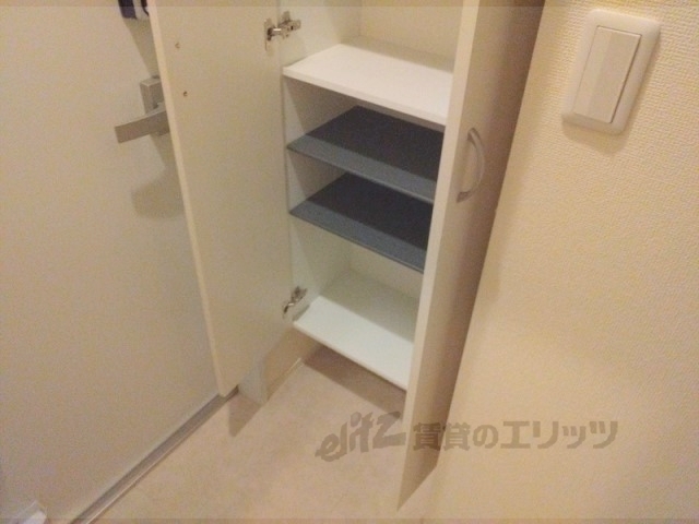 収納　下駄箱