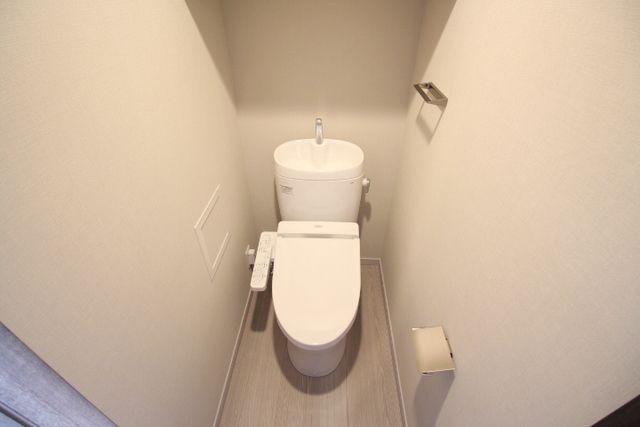 デルックス田端のトイレ写真