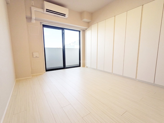 居室・リビング　収納豊富なお部屋です☆