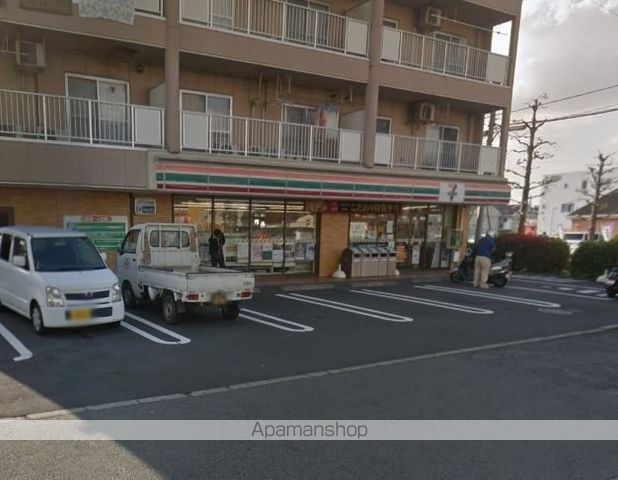 コンビニ　セブンイレブン（コンビニ）まで1282m