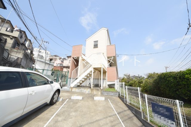 駐車場　駐車スペースです