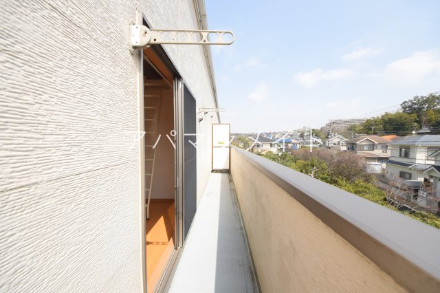 バルコニー　閑静な住宅地