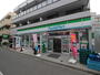 コンビニ　ファミリーマート（コンビニ）まで240m