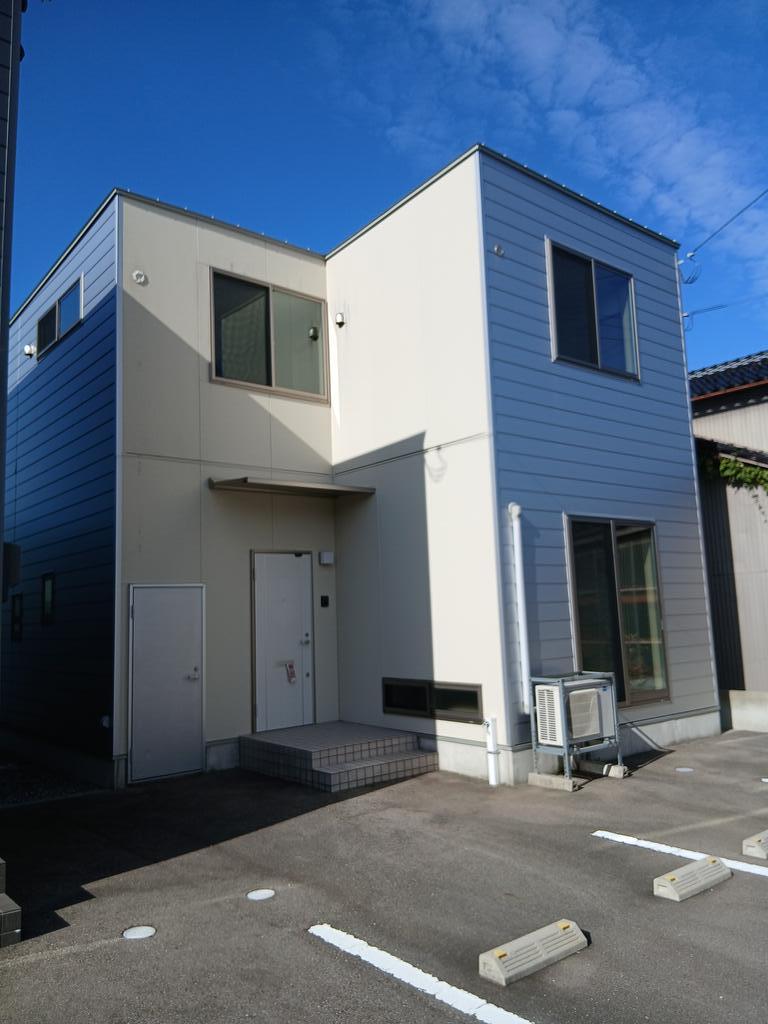 建物外観　一戸建て★デザイナーズ賃貸住宅です♪♪