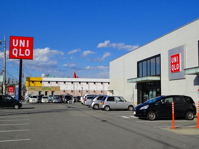 ショッピングセンター　ユニクロ真岡店（ショッピングセンター）まで536m