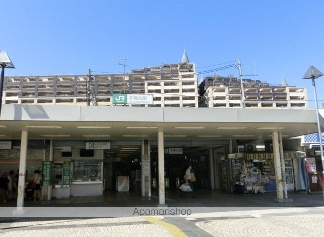 コンビニ　セブンイレブン（コンビニ）まで1007m
