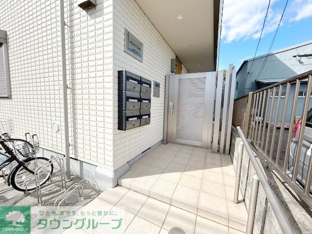 エントランス　エントランス