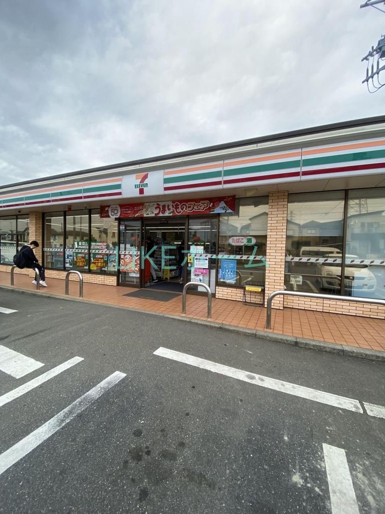 コンビニ　セブンイレブン松戸東部小学校前店（コンビニ）まで240m