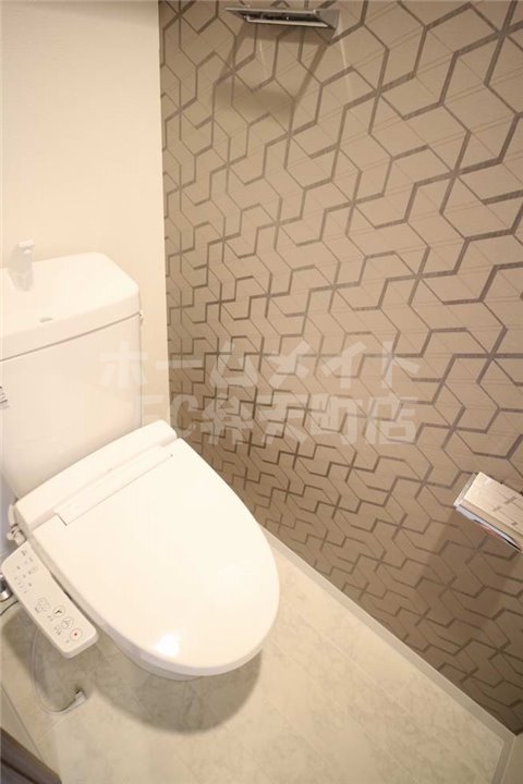 トイレ　落ち着いたトイレです